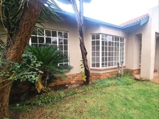 3 Bedroom Townhouse in Glen Marais