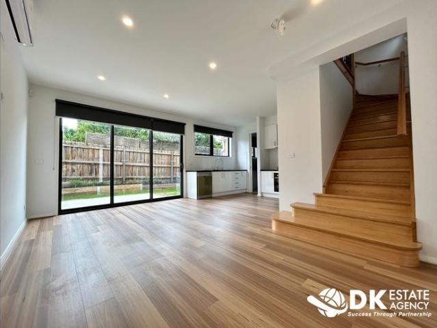 3 Bedroom Townhouse in Great Location