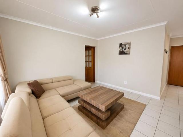 3 Bedroom Townhouse in Highveld