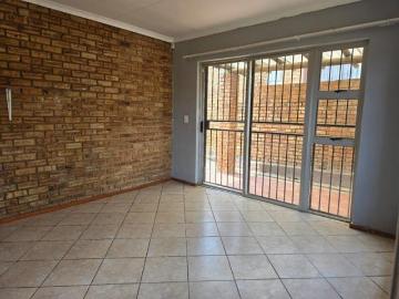 3 Bedroom Townhouse in Honey Park