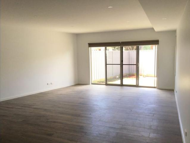 3 Bedroom Townhouse in Ideal Location!