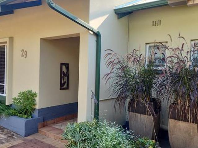 3 Bedroom Townhouse in Lyttelton Manor