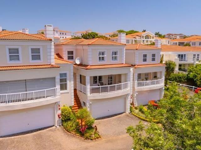 3 Bedroom Townhouse in La Lucia