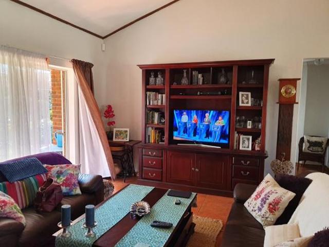 3 Bedroom Townhouse in Panorama