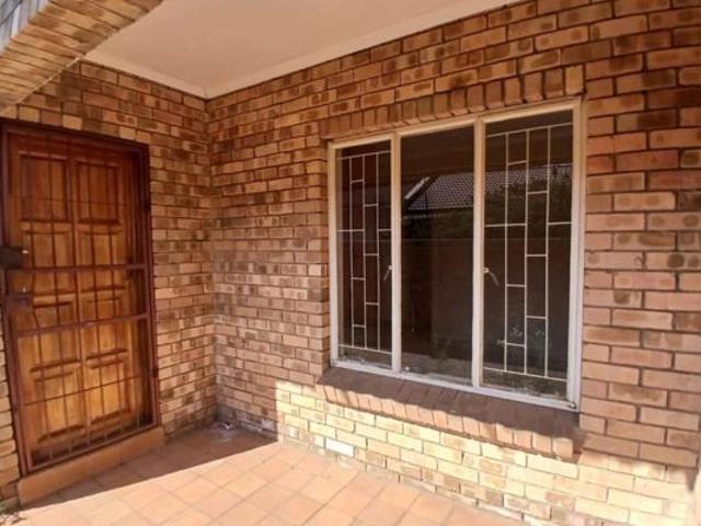 3 Bedroom Townhouse in Penina Park