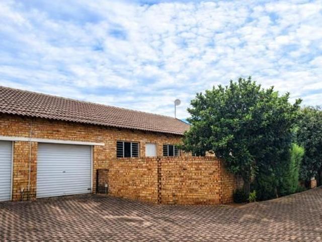 3 Bedroom Townhouse in Rynfield Ah