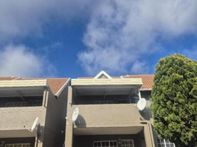 3 Bedroom Townhouse in Radiokop