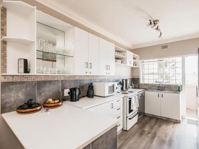 3 Bedroom Townhouse in Stellenberg