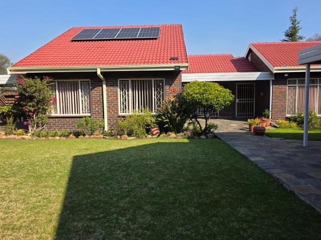 3 Bedroom Townhouse in Sunward Park