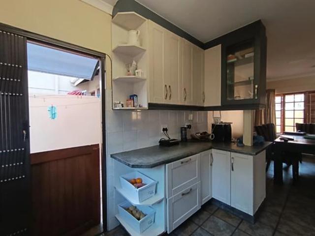 3 Bedroom Townhouse in Scottburgh Central