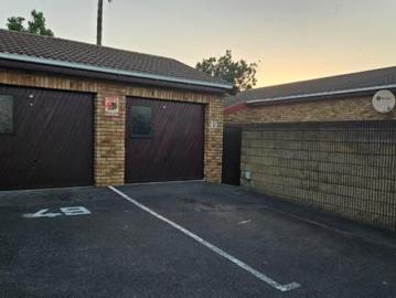 3 Bedroom Townhouse in Tyger Valley