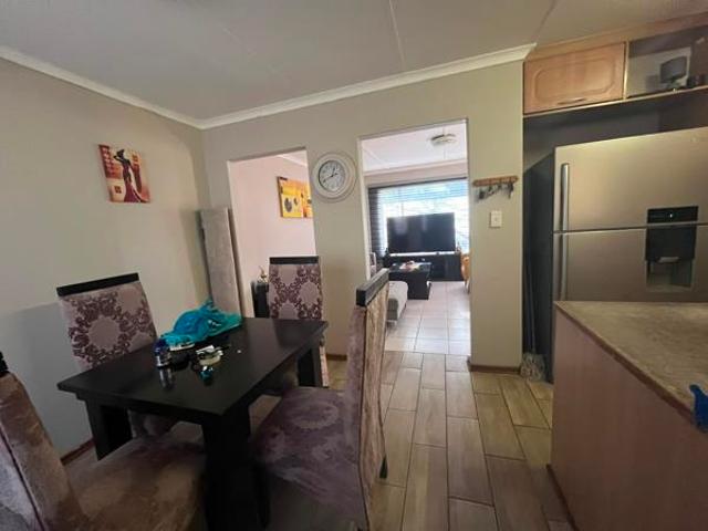 3 Bedroom Townhouse in Uitsig