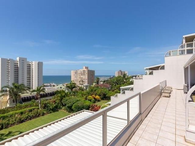 3 Bedroom Townhouse in Umhlanga Rocks