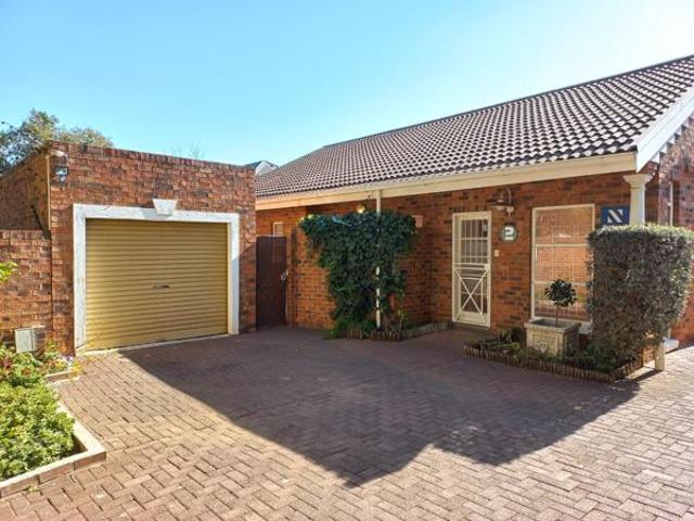 3 Bedroom Townhouse in Westdene