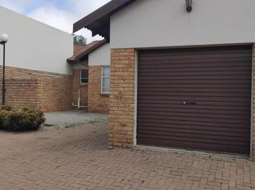 3 Bedroom Townhouse in Witpoortjie