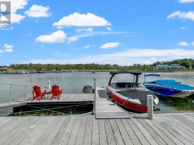 3 Bedroom Townhouse Innisfil ON 104876975