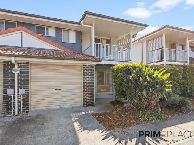 3 bedroom townhouse is waiting for you