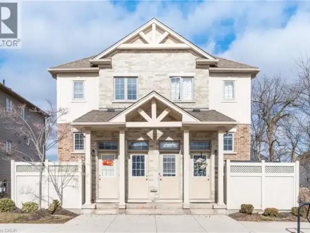 3 Bedroom Townhouse Kitchener ON 104471151