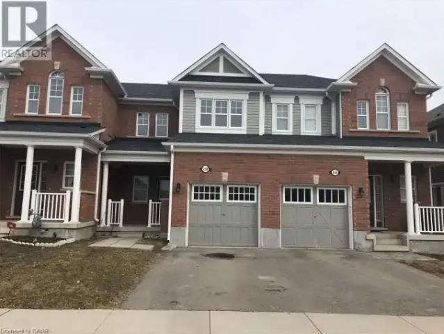 3 Bedroom Townhouse Kitchener ON 104598411