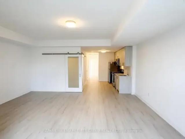 3 Bedroom Townhouse Kitchener ON 104183156