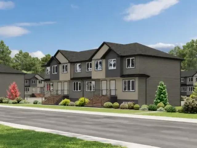3 Bedroom Townhouse Lethbridge AB 104888747