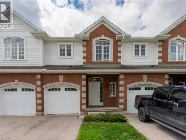 3 Bedroom Townhouse London ON 105435213
