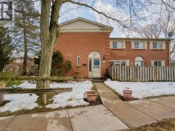 London, Ontario - Patio, Garden, Cellar