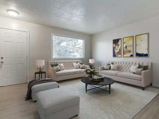 3 Bedroom Townhouse Prince Albert SK 104875293