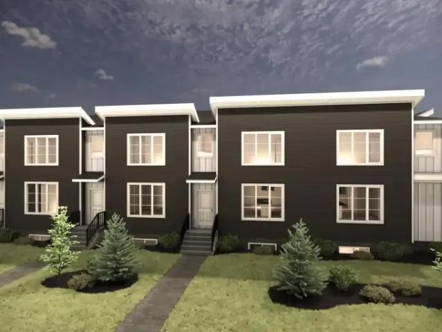 3 Bedroom Townhouse Red Deer AB 103322382