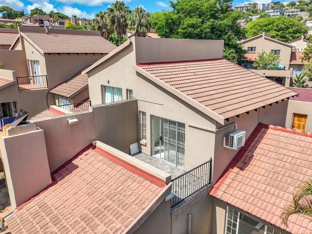 3 Bedroom Townhouse Rented in Cashan