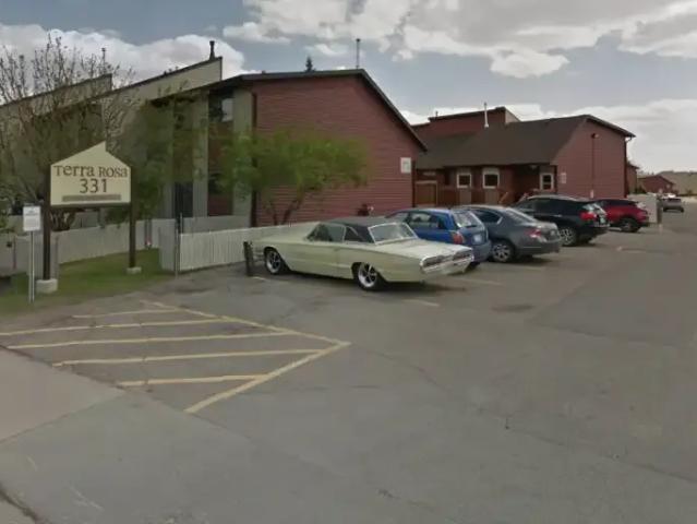 3 Bedroom Townhouse Saskatoon SK 103541932
