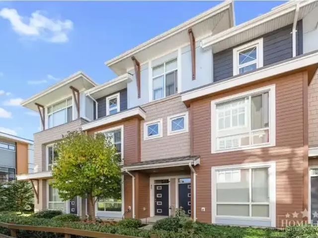 3 Bedroom Townhouse Sardis BC 106134814