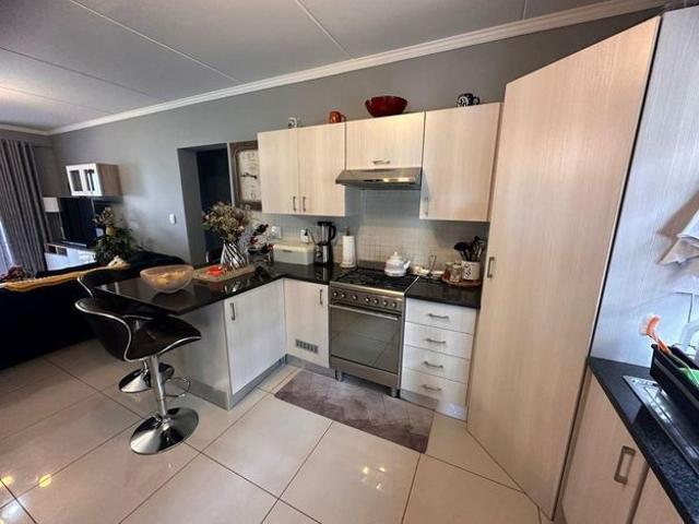 3 Bedroom townhouse sectional to rent in Pomona Ah, Kempton Park