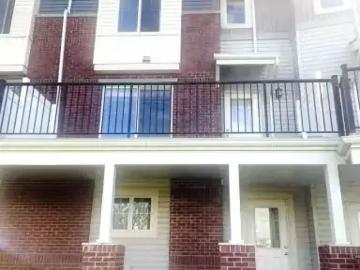 3 Bedroom Townhouse Sherwood Park AB 103487280