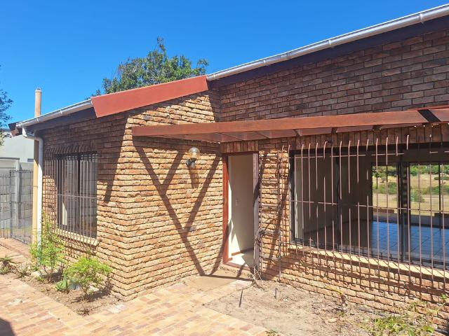 3 Bedroom Townhouse To Let in Tyger Valley