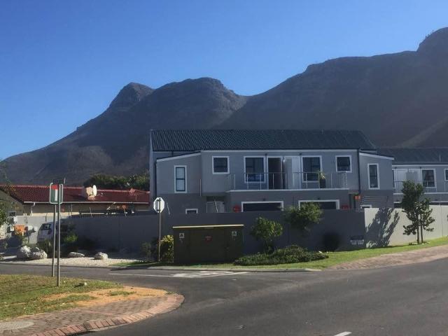 3 Bedroom Townhouse To Let in Vermont