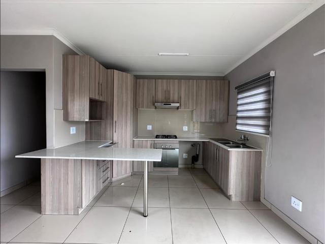 3 Bedroom Townhouse To Let in Witbank Ext 10