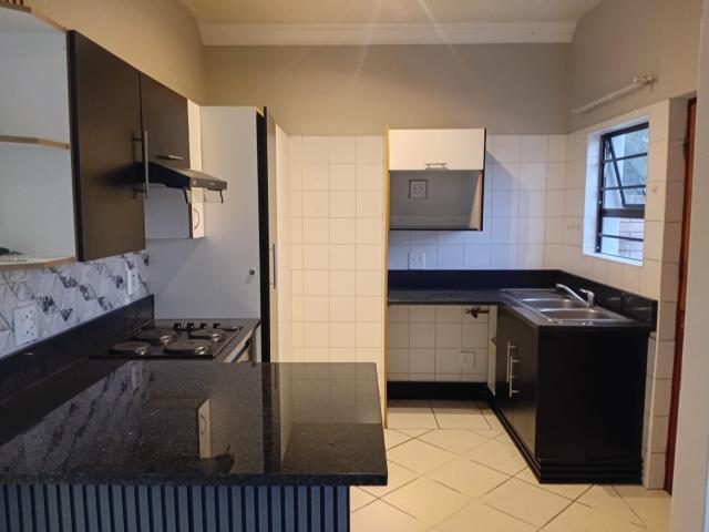 3 Bedroom Townhouse To Let in Abbotsford