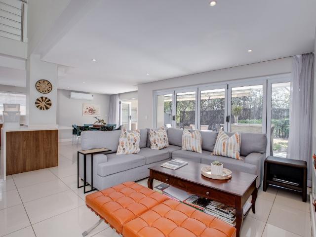 3 Bedroom Townhouse To Let in Dainfern Golf Estate