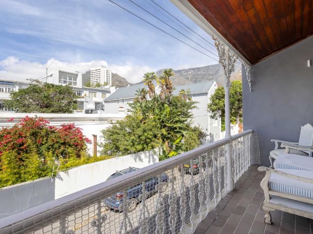 3 Bedroom Townhouse To Let in Gardens