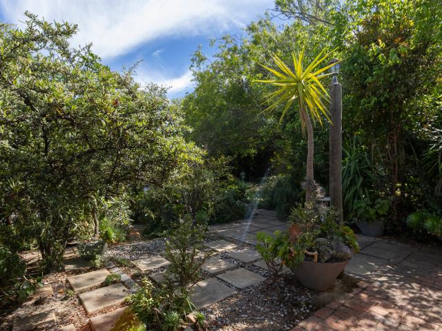 3 Bedroom Townhouse To Let in Helena Heights