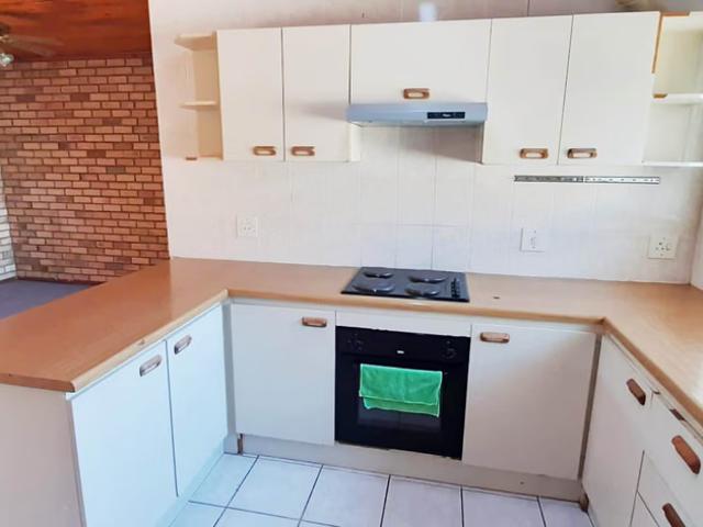 3 Bedroom Townhouse To Let in Lorraine