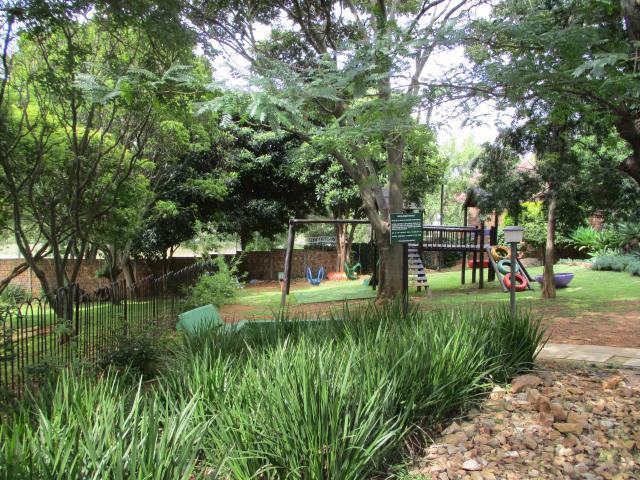 3 Bedroom Townhouse To Let in Maroelana