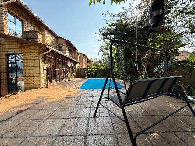3 Bedroom Townhouse To Let in Meer En See
