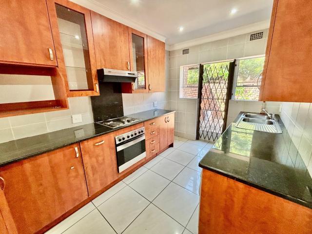3 Bedroom Townhouse To Let in Morningside