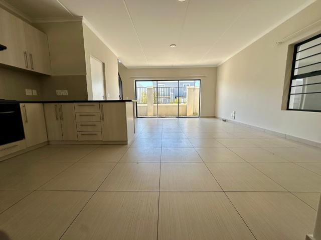 3 Bedroom Townhouse To Let in Parklands