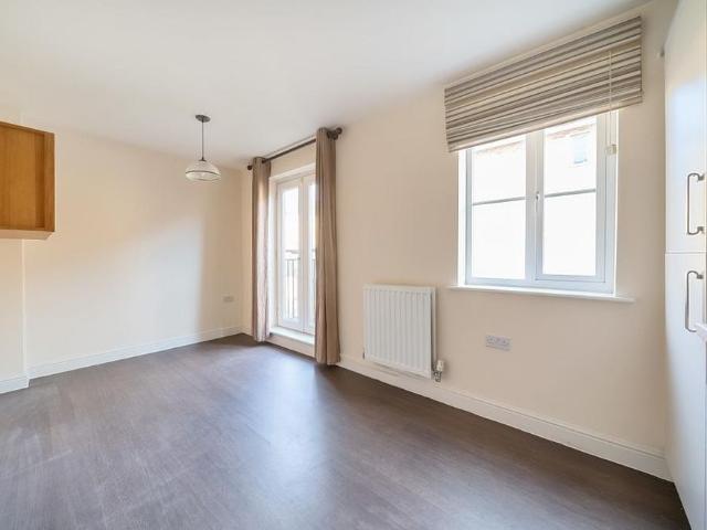 3 bedroom townhouse to rent