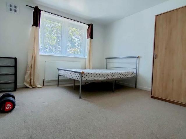 3 bedroom townhouse to rent