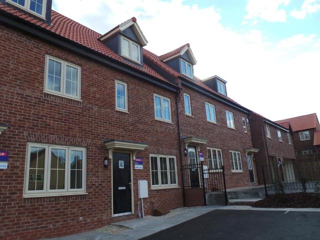 3 bedroom townhouse to rent
