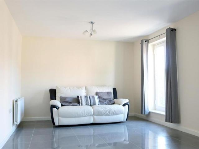 3 bedroom townhouse to rent